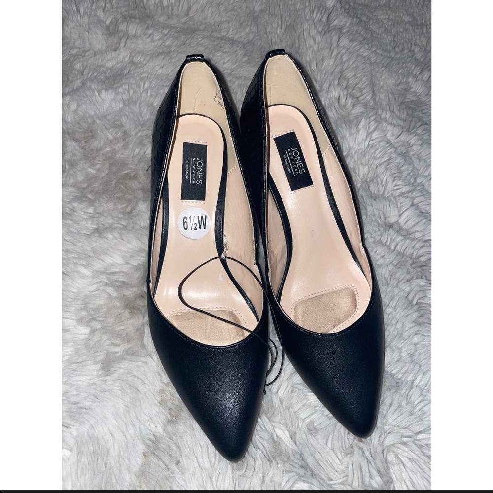 Jones New York Signature Black Heels